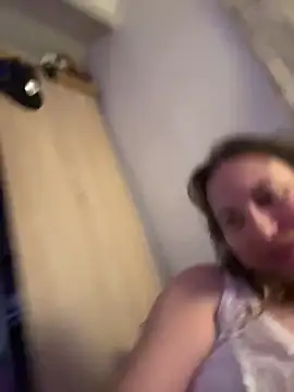 Snapshot of Yanacool007 chatting on February 27, 2025, 6:29 am Yanacool007 online show from February 27, 2025, 6:29 am