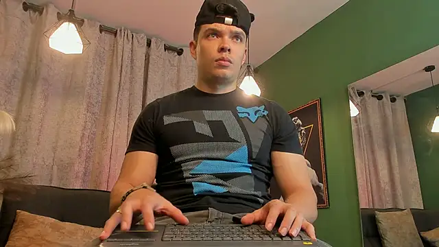 Snapshot of Jake_Tylerr_ chatting on September 15, 2025, 5:02 pm Jake Tylerr  online show from September 15, 2025, 5:02 pm