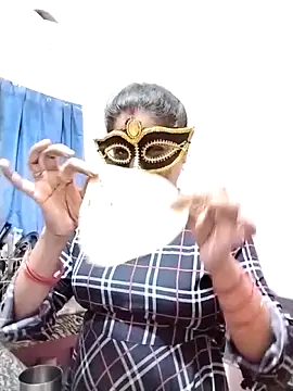 Babydoll 18 online show from November 10, 2025, 3:00 pm