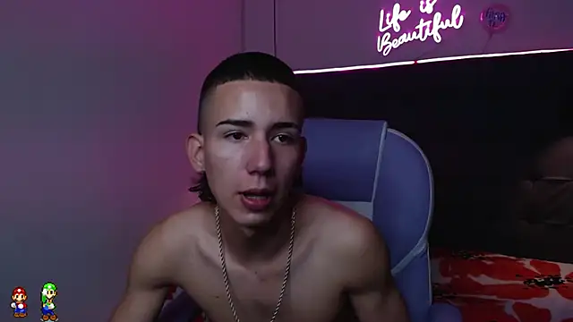 JackSwan18 online show from December 5, 2024, 5:06 pm