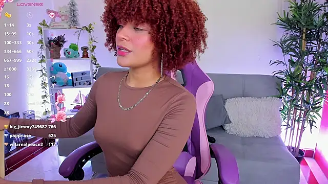 natty romanof 18 online show from February 13, 2025, 3:35 pm