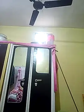 Snapshot of heenage chatting on January 19, 2025, 7:57 am heenage online show from January 19, 2025, 7:57 am