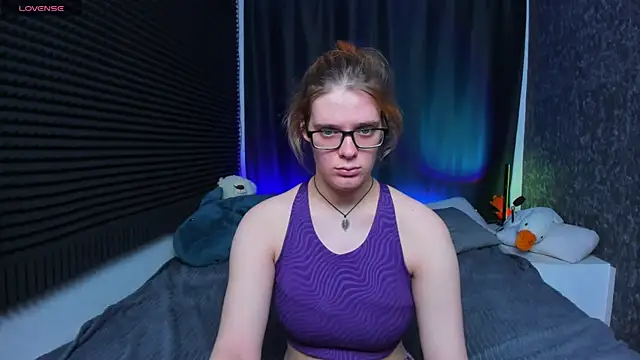 KIKI Krash online show from March 1, 2025, 2:13 pm