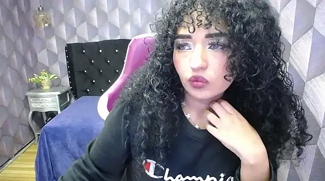 Snapshot of Sofiacowperx chatting on January 31, 2025, 3:22 pm Sofiacowperx online show from January 31, 2025, 3:22 pm