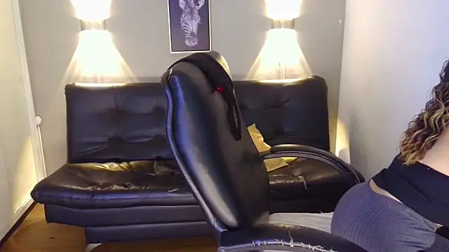 Snapshot of Jsneiidy_ATH chatting on January 21, 2025, 3:15 am Jsneiidy ATH online show from January 21, 2025, 3:15 am