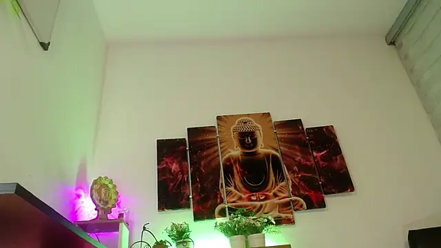 Snapshot of Jsneiidy_ATH chatting on December 14, 2025, 4:29 am Jsneiidy ATH online show from December 14, 2025, 4:29 am