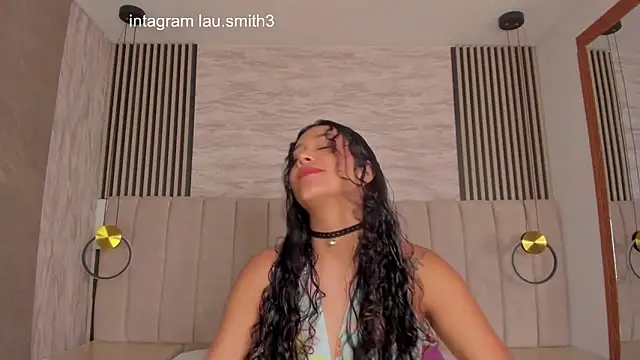 laura smith33 online show from September 20, 2025, 3:46 pm