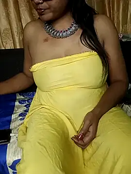 Cute Kritika online show from February 11, 2025, 12:05 pm