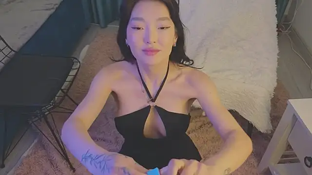 Snapshot of AudreyMell chatting on January 6, 2025, 5:38 pm AudreyMell online show from January 6, 2025, 5:38 pm