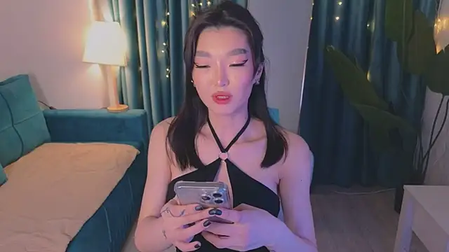 Snapshot of AudreyMell chatting on February 8, 2025, 3:21 pm AudreyMell online show from February 8, 2025, 3:21 pm