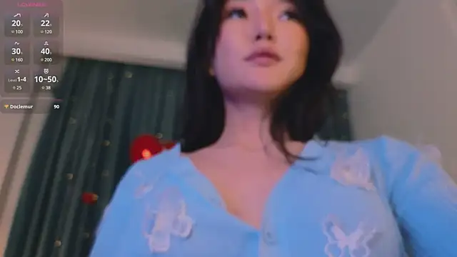 Snapshot of AudreyMell chatting on February 19, 2025, 2:44 pm AudreyMell online show from February 19, 2025, 2:44 pm