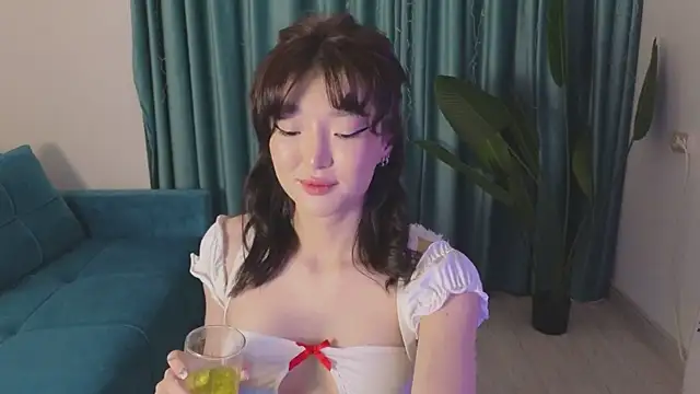 Snapshot of AudreyMell chatting on March 15, 2025, 2:45 pm AudreyMell online show from March 15, 2025, 2:45 pm