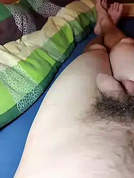 Snapshot of Crazzy_Maiky chatting on December 9, 2024, 9:16 pm Crazzy Maiky online show from December 9, 2024, 9:16 pm