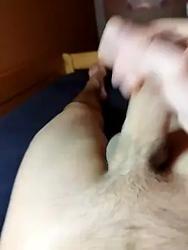 Snapshot of Crazzy_Maiky chatting on January 19, 2025, 11:32 pm Crazzy Maiky online show from January 19, 2025, 11:32 pm