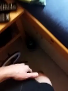 Snapshot of Crazzy_Maiky chatting on March 2, 2025, 9:11 pm Crazzy Maiky online show from March 2, 2025, 9:11 pm