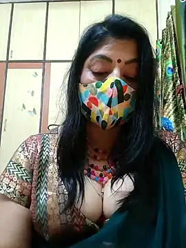 Snapshot of Ratna-777 chatting on January 23, 2025, 11:26 pm Ratna-777 online show from January 23, 2025, 11:26 pm