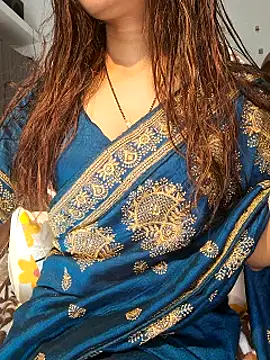 Snapshot of Cute-Tara chatting on January 30, 2025, 6:35 am Cute-Tara online show from January 30, 2025, 6:35 am