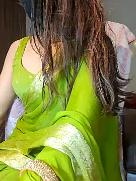 Snapshot of Cute-Tara chatting on February 4, 2025, 6:57 am Cute-Tara online show from February 4, 2025, 6:57 am