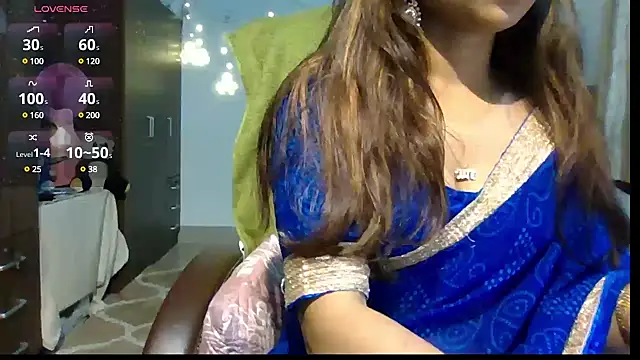 Snapshot of Cute-Tara chatting on February 18, 2025, 5:42 pm Cute-Tara online show from February 18, 2025, 5:42 pm