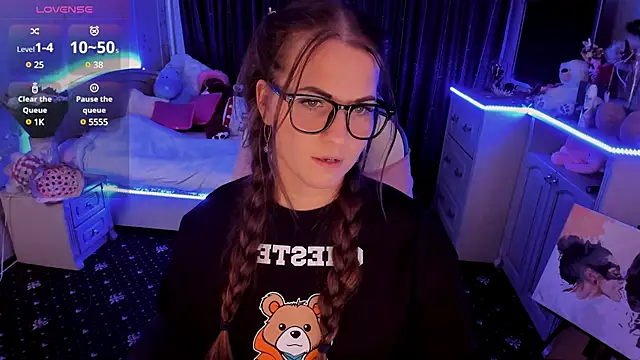 Snapshot of masha19981 chatting on December 8, 2024, 12:29 am masha19981 online show from December 8, 2024, 12:29 am