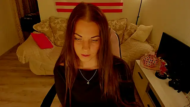 masha19981 online show from November 19, 2025, 9:15 pm