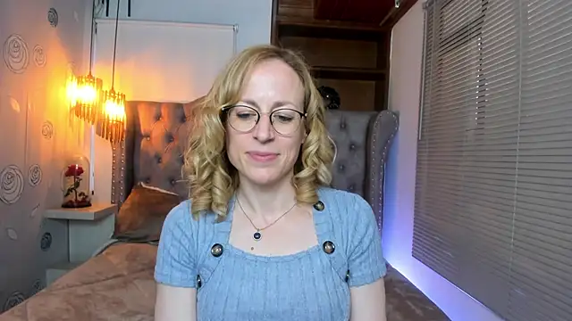 Snapshot of SammySanders chatting on January 23, 2025, 11:15 pm SammySanders online show from January 23, 2025, 11:15 pm