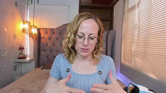 Snapshot of SammySanders chatting on March 12, 2025, 8:10 pm SammySanders online show from March 12, 2025, 8:10 pm