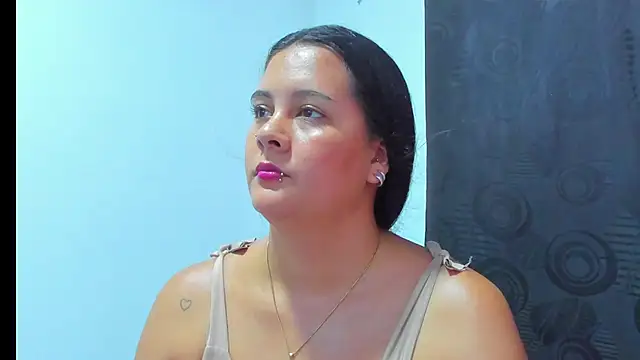 Snapshot of SophieWoods_ chatting on September 26, 2025, 10:58 pm SophieWoods  online show from September 26, 2025, 10:58 pm