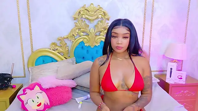 Snapshot of SalomeRestrepo chatting on October 31, 2025, 4:35 am SalomeRestrepo online show from October 31, 2025, 4:35 am