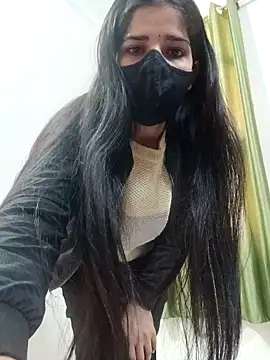 Snapshot of aaliya_bhattt chatting on December 20, 2024, 10:05 am aaliya bhattt online show from December 20, 2024, 10:05 am