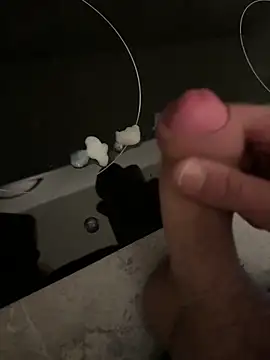 Snapshot of YoungCouple0604 chatting on October 22, 2025, 7:46 pm YoungCouple0604 online show from October 22, 2025, 7:46 pm