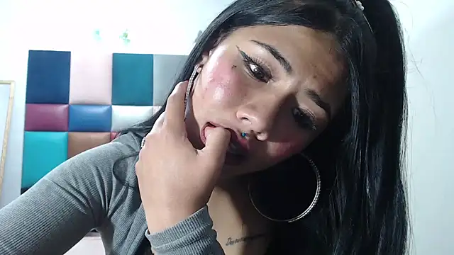 lily jamesx online show from January 24, 2025, 9:47 pm