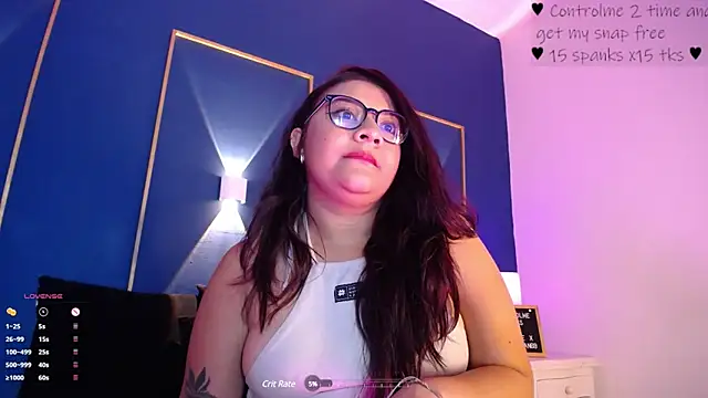 Snapshot of MeghanBurn chatting on March 9, 2025, 4:49 am MeghanBurn online show from March 9, 2025, 4:49 am