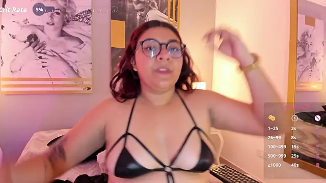 Snapshot of MeghanBurn chatting on October 1, 2025, 12:33 pm MeghanBurn online show from October 1, 2025, 12:33 pm