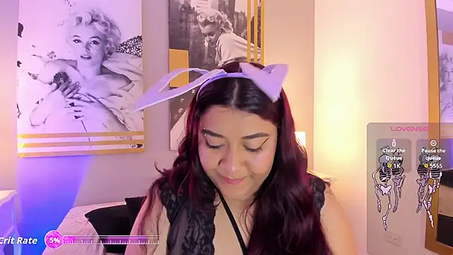 Snapshot of MeghanBurn chatting on October 30, 2025, 12:28 pm MeghanBurn online show from October 30, 2025, 12:28 pm