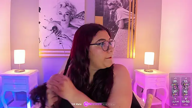 Snapshot of MeghanBurn chatting on November 4, 2025, 12:37 pm MeghanBurn online show from November 4, 2025, 12:37 pm