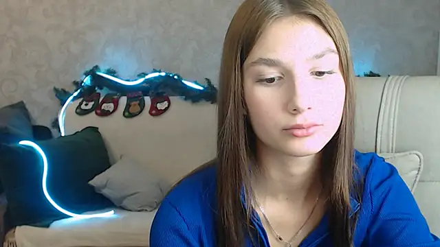 AnaHoney online show from December 5, 2024, 10:44 am