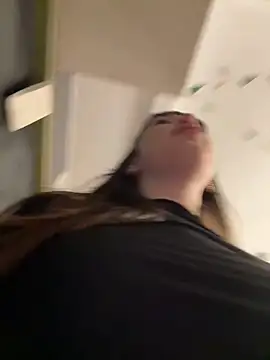 Snapshot of Sophie_Avory chatting on December 7, 2024, 10:17 pm Sophie Avory online show from December 7, 2024, 10:17 pm