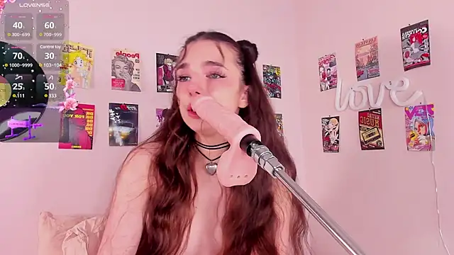 LosAlicee online show from December 20, 2024, 7:22 am