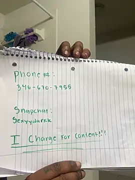 Snapshot of jaadeee2233 chatting on January 21, 2025, 4:43 am jaadeee2233 online show from January 21, 2025, 4:43 am