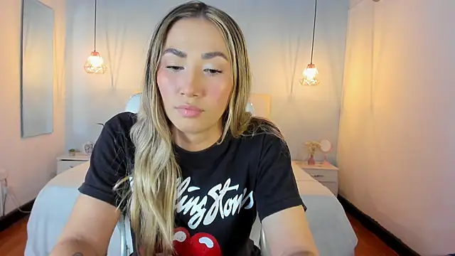 Emma23   online show from January 9, 2025, 12:57 am