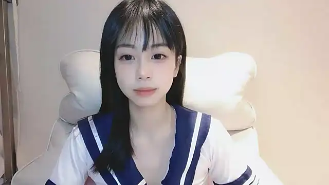 -Hottie online show from December 17, 2024, 3:17 pm