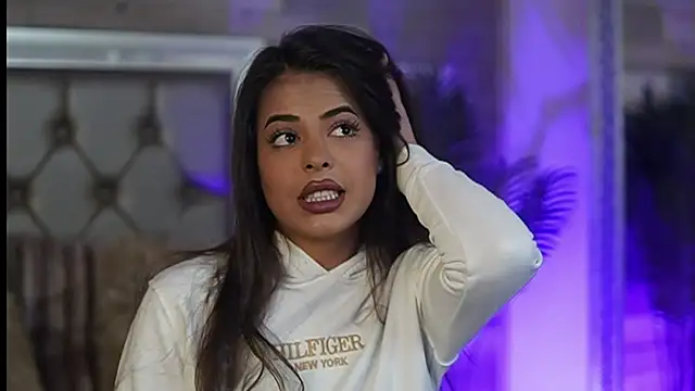 Snapshot of KeylaConner chatting on October 14, 2025, 3:51 am KeylaConner online show from October 14, 2025, 3:51 am