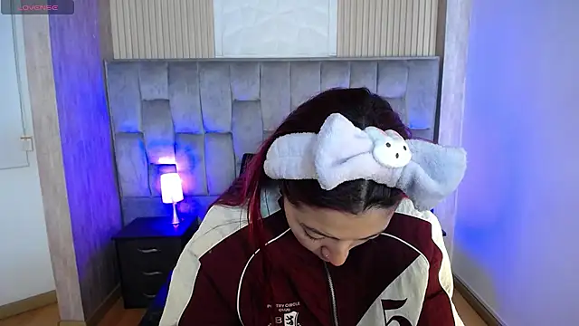 Mia Rinn online show from September 23, 2025, 1:03 pm