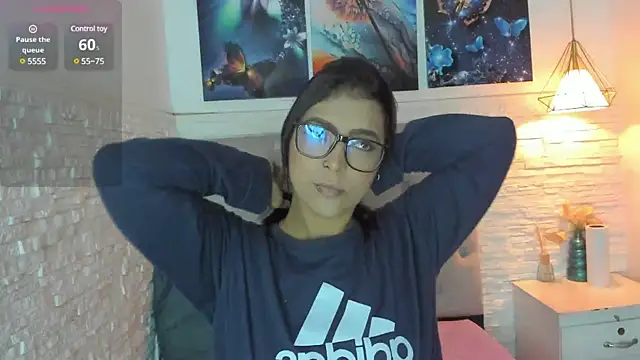 graceymilf666 online show from January 30, 2025, 11:22 am