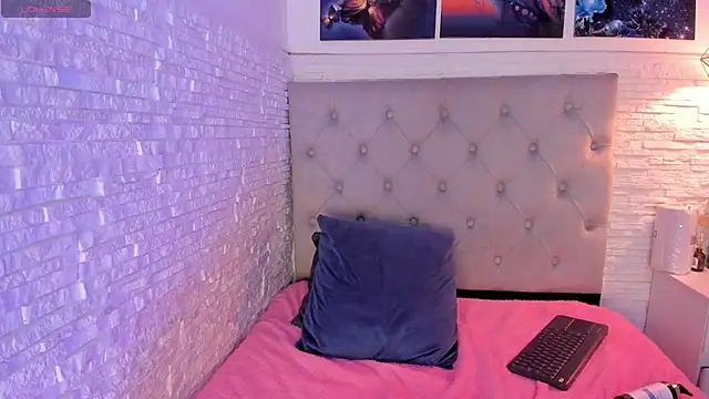 graceymilf666 online show from February 28, 2025, 2:31 pm