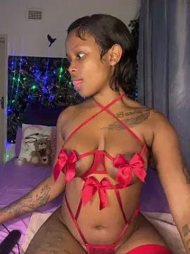 InkLady444 online show from January 20, 2025, 11:21 pm