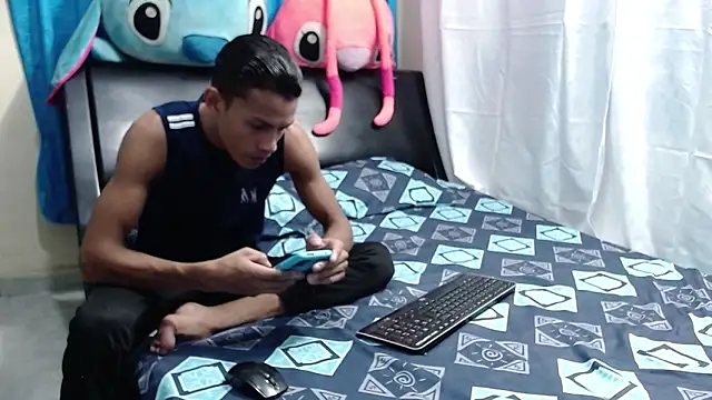 Ryan Vergon online show from December 27, 2024, 11:53 pm