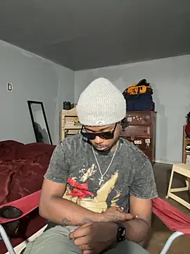 Snapshot of SluttyLyfe4L chatting on October 21, 2025, 7:25 pm SluttyLyfe4L online show from October 21, 2025, 7:25 pm