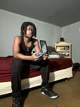 Snapshot of SluttyLyfe4L chatting on November 17, 2025, 12:27 am SluttyLyfe4L online show from November 17, 2025, 12:27 am